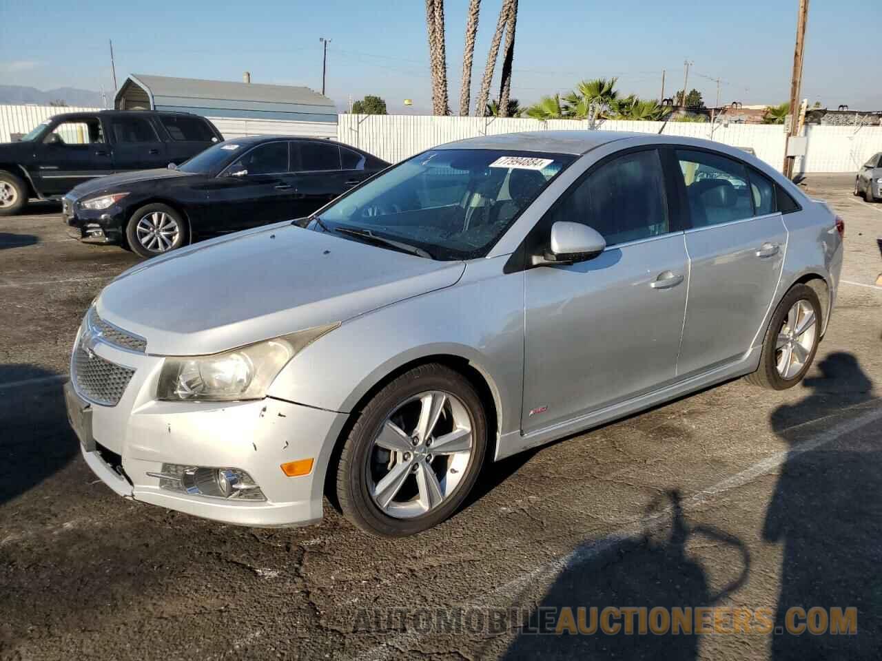 1G1PE5SB3E7183929 CHEVROLET CRUZE 2014