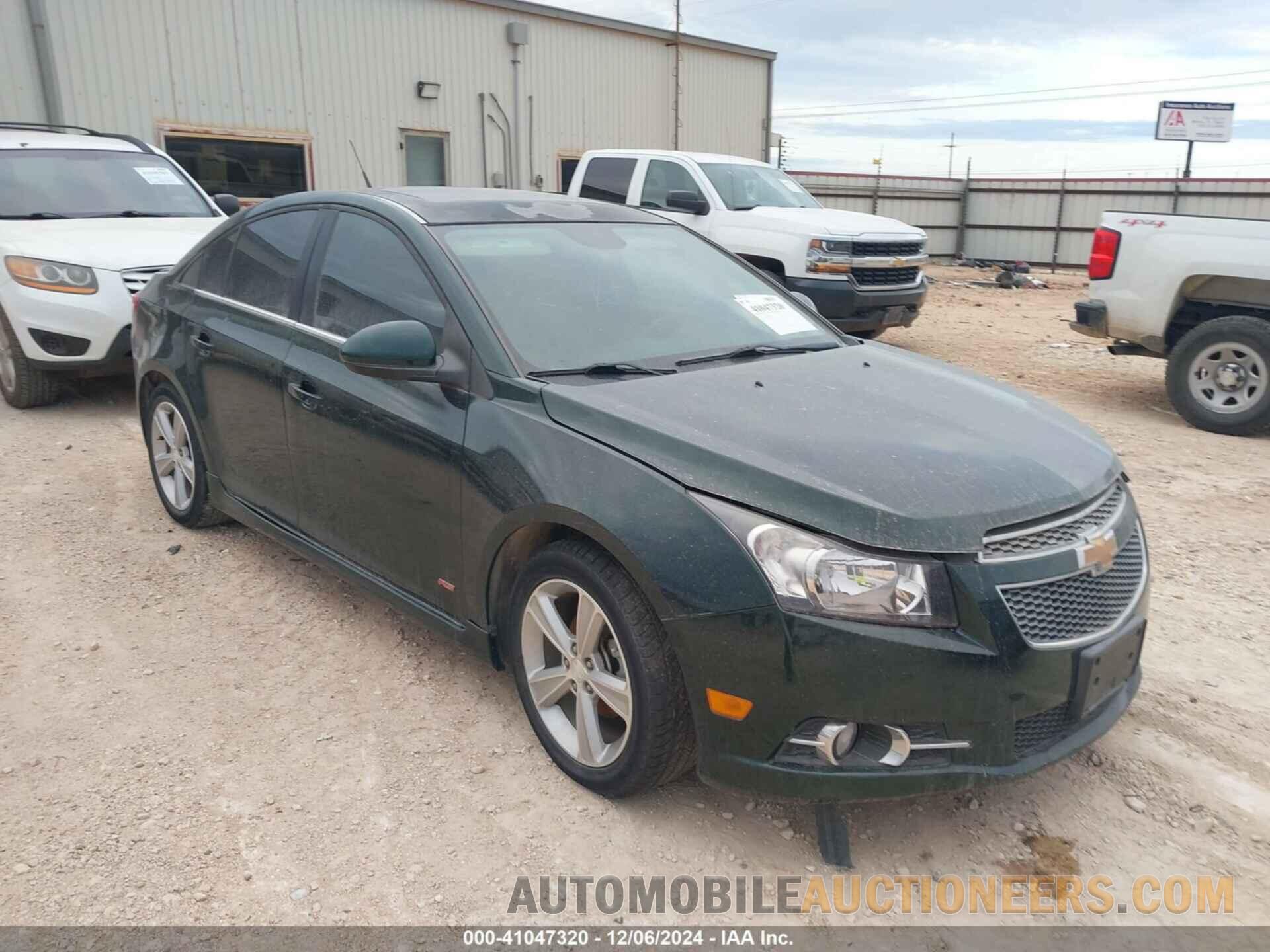 1G1PE5SB3E7328046 CHEVROLET CRUZE 2014