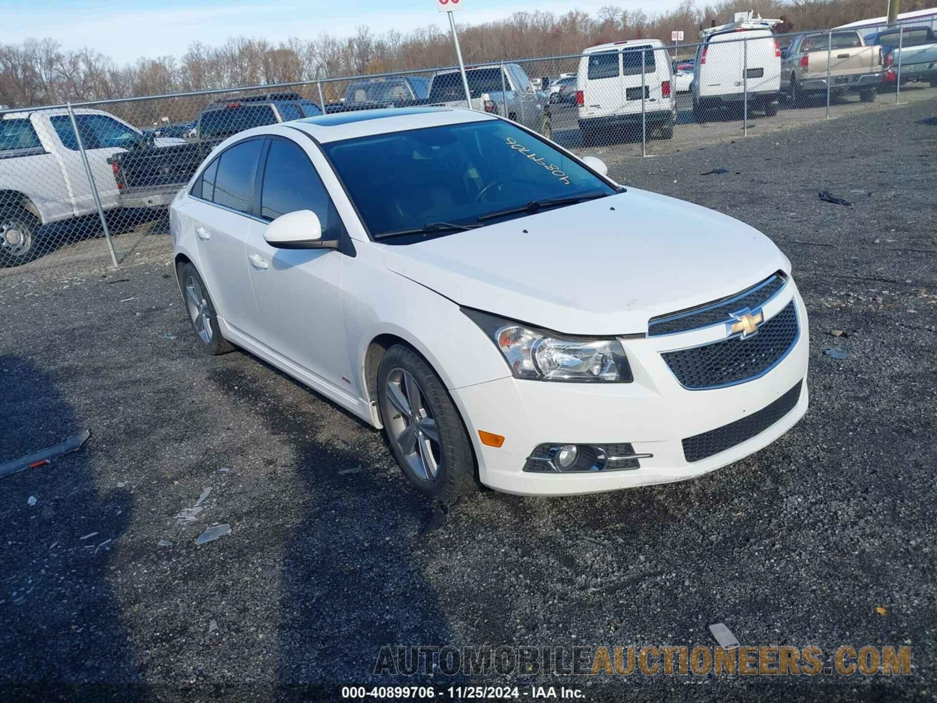 1G1PE5SB3E7424226 CHEVROLET CRUZE 2014