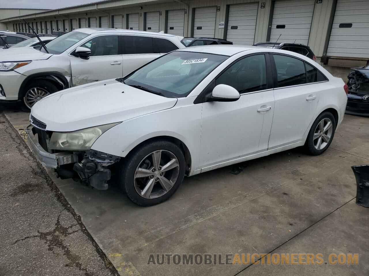 1G1PE5SB3F7138409 CHEVROLET CRUZE 2015