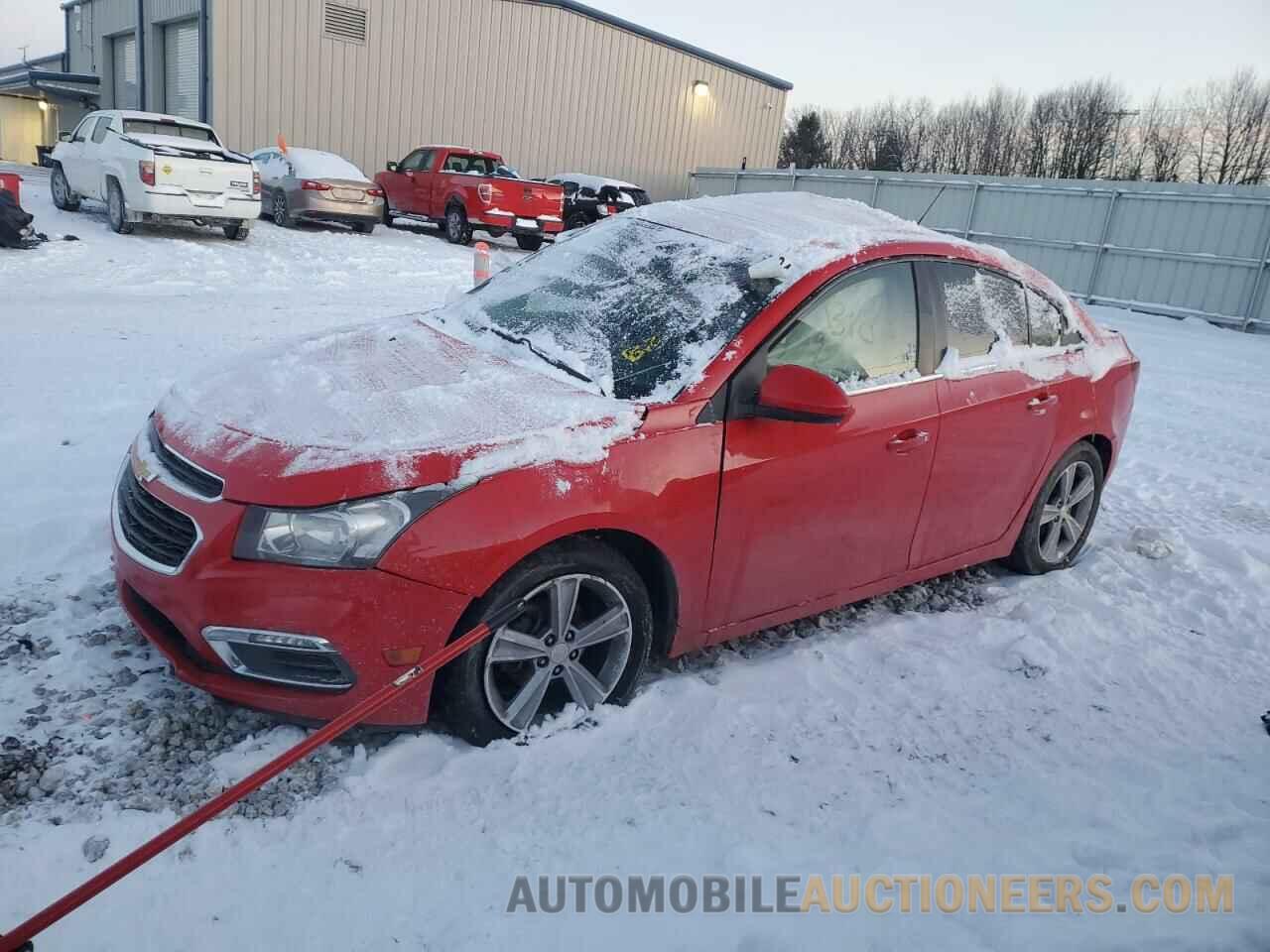 1G1PE5SB3F7261076 CHEVROLET CRUZE 2015