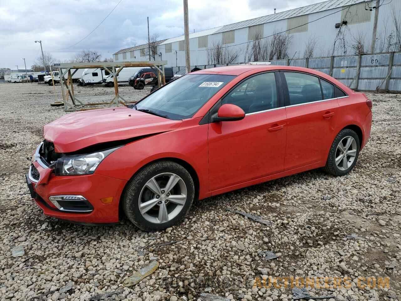 1G1PE5SB4F7190695 CHEVROLET CRUZE 2015