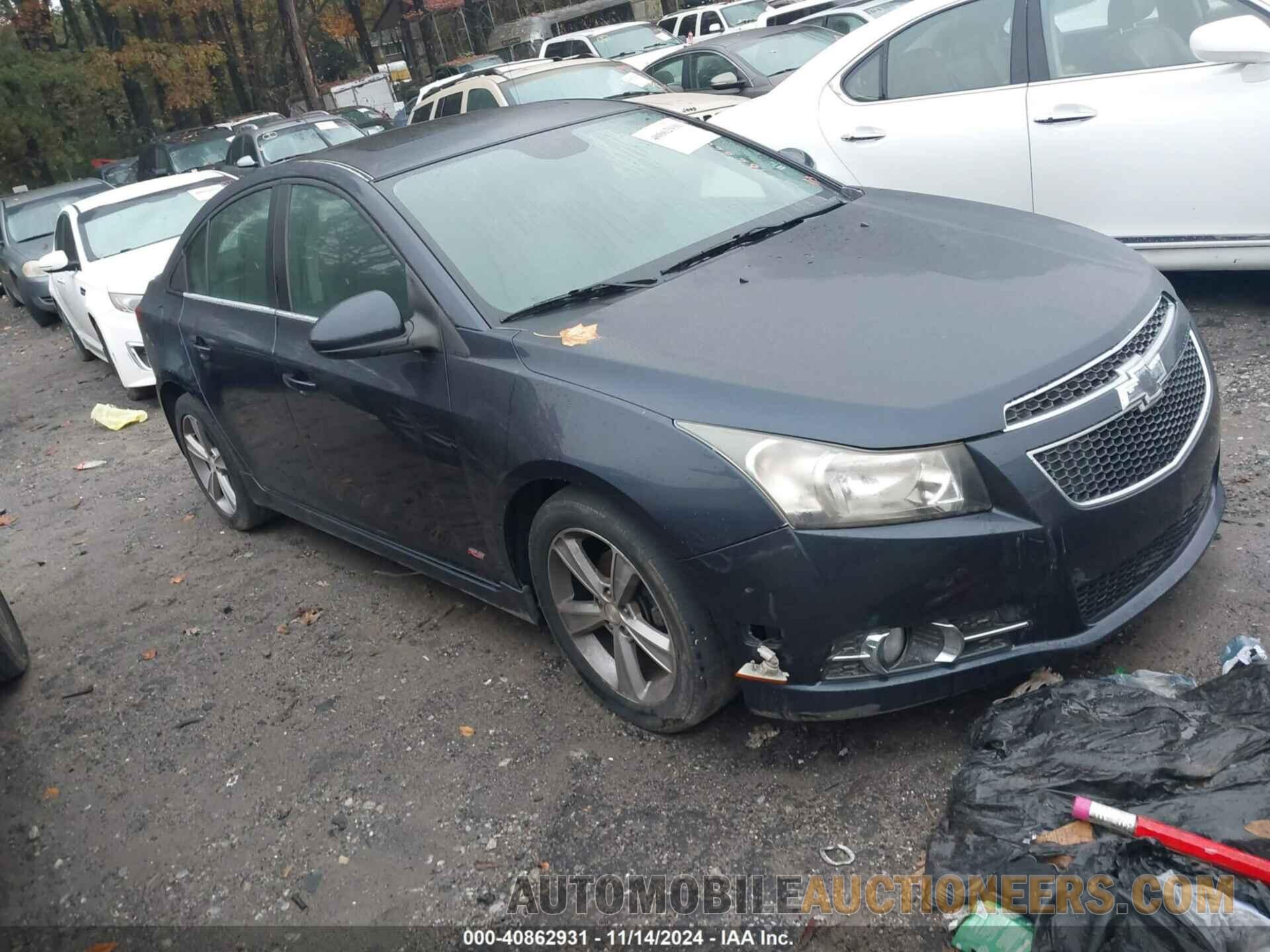 1G1PE5SB5E7106060 CHEVROLET CRUZE 2014