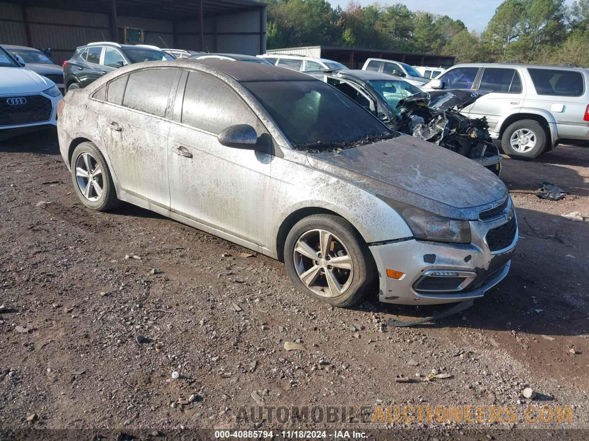 1G1PE5SB5F7275206 CHEVROLET CRUZE 2015