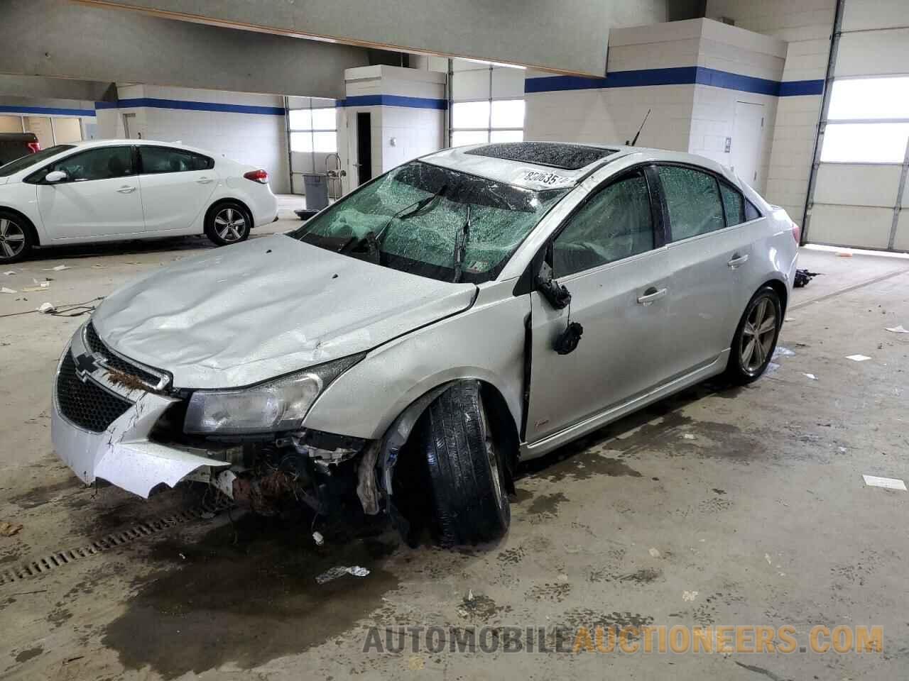 1G1PE5SB6E7164761 CHEVROLET CRUZE 2014