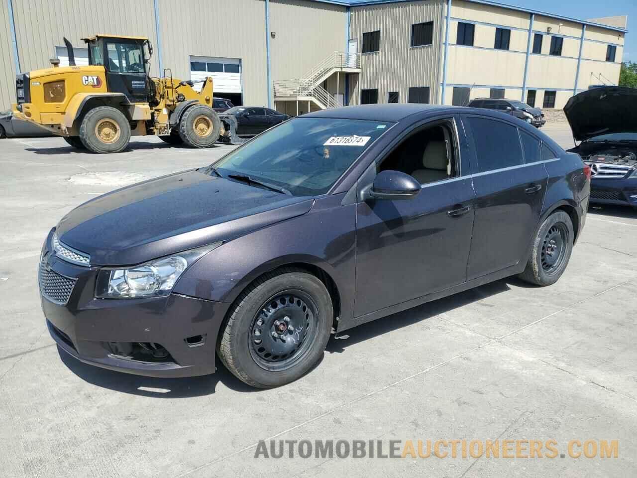 1G1PE5SB6F7185272 CHEVROLET CRUZE 2015