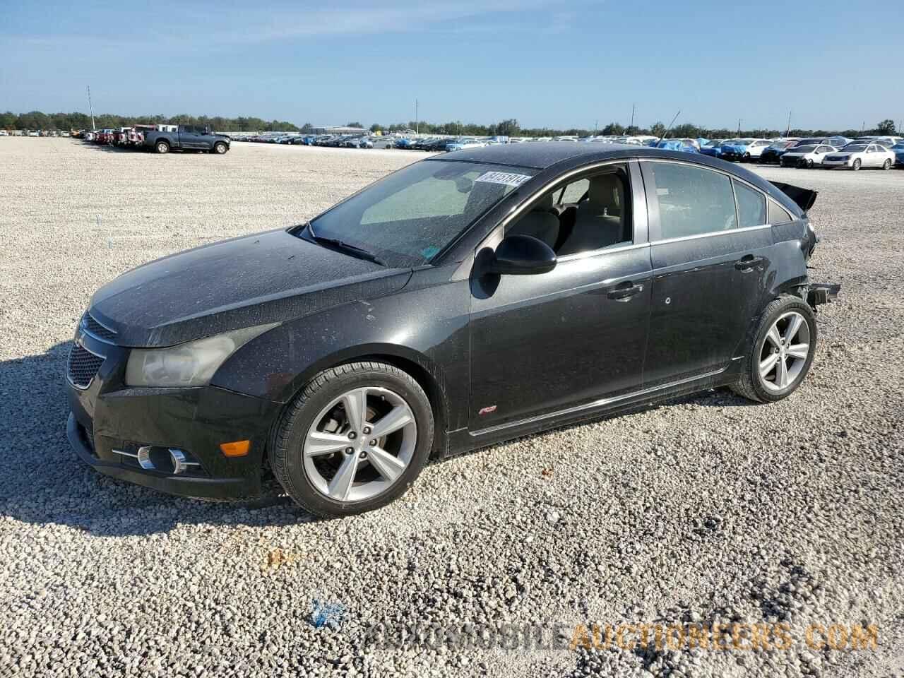 1G1PE5SB8E7389635 CHEVROLET CRUZE 2014