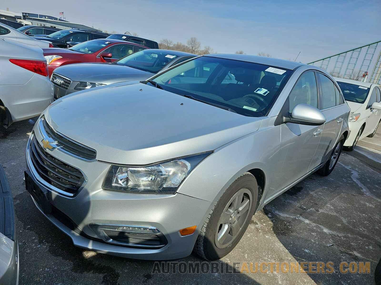 1G1PE5SB8G7127617 Chevrolet Cruze Limited 2016