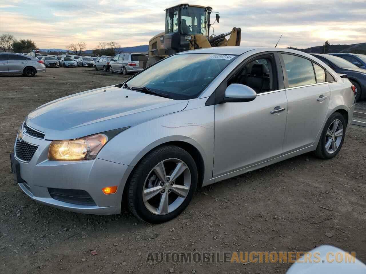 1G1PE5SB9D7325280 CHEVROLET CRUZE 2013