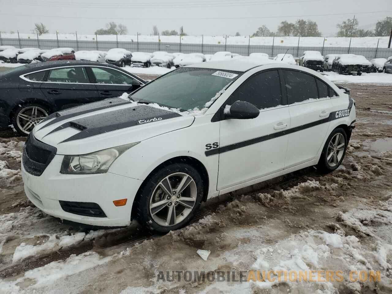 1G1PE5SB9E7184549 CHEVROLET CRUZE 2014