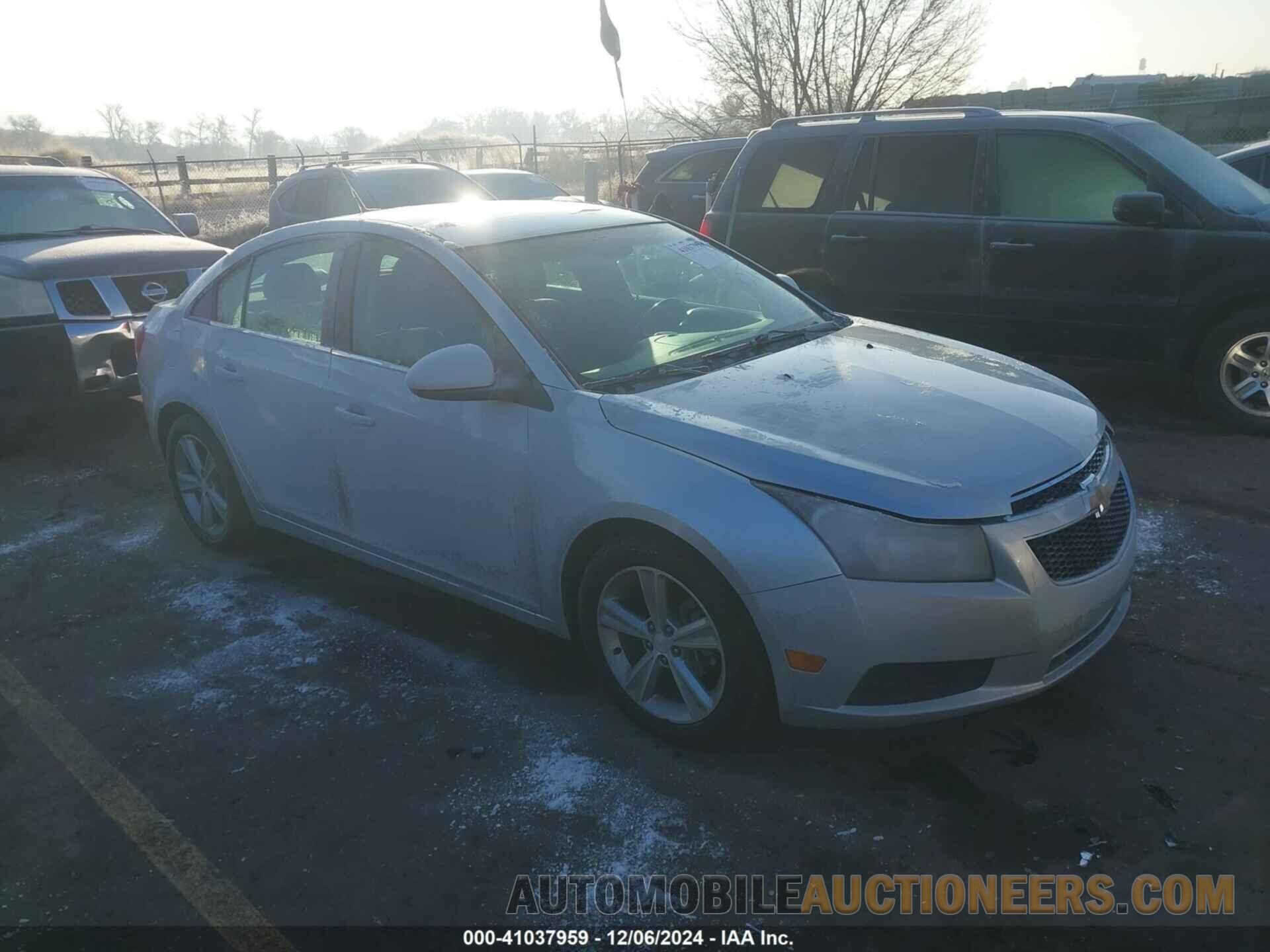 1G1PE5SB9E7289169 CHEVROLET CRUZE 2014