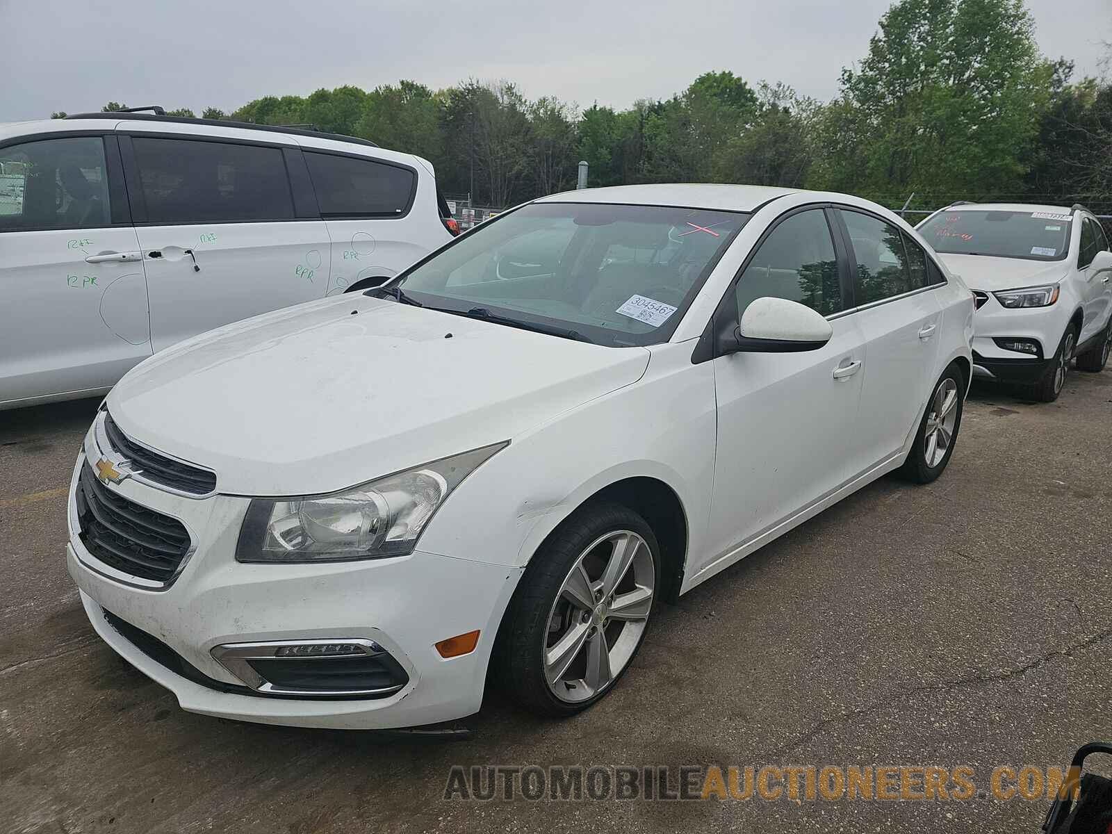 1G1PE5SB9F7258196 Chevrolet Cruze 2015