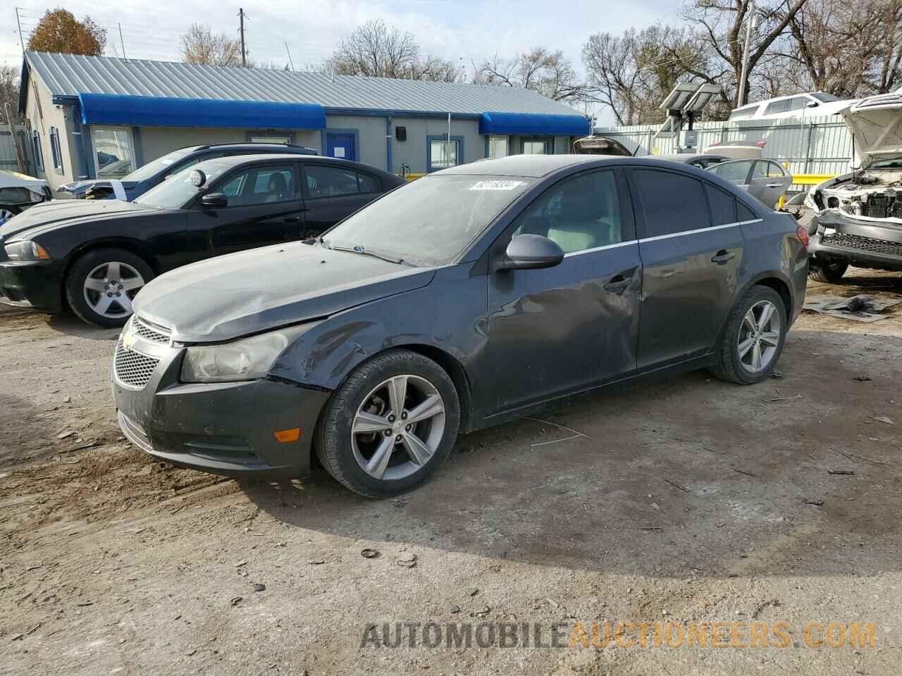 1G1PE5SBXD7145001 CHEVROLET CRUZE 2013