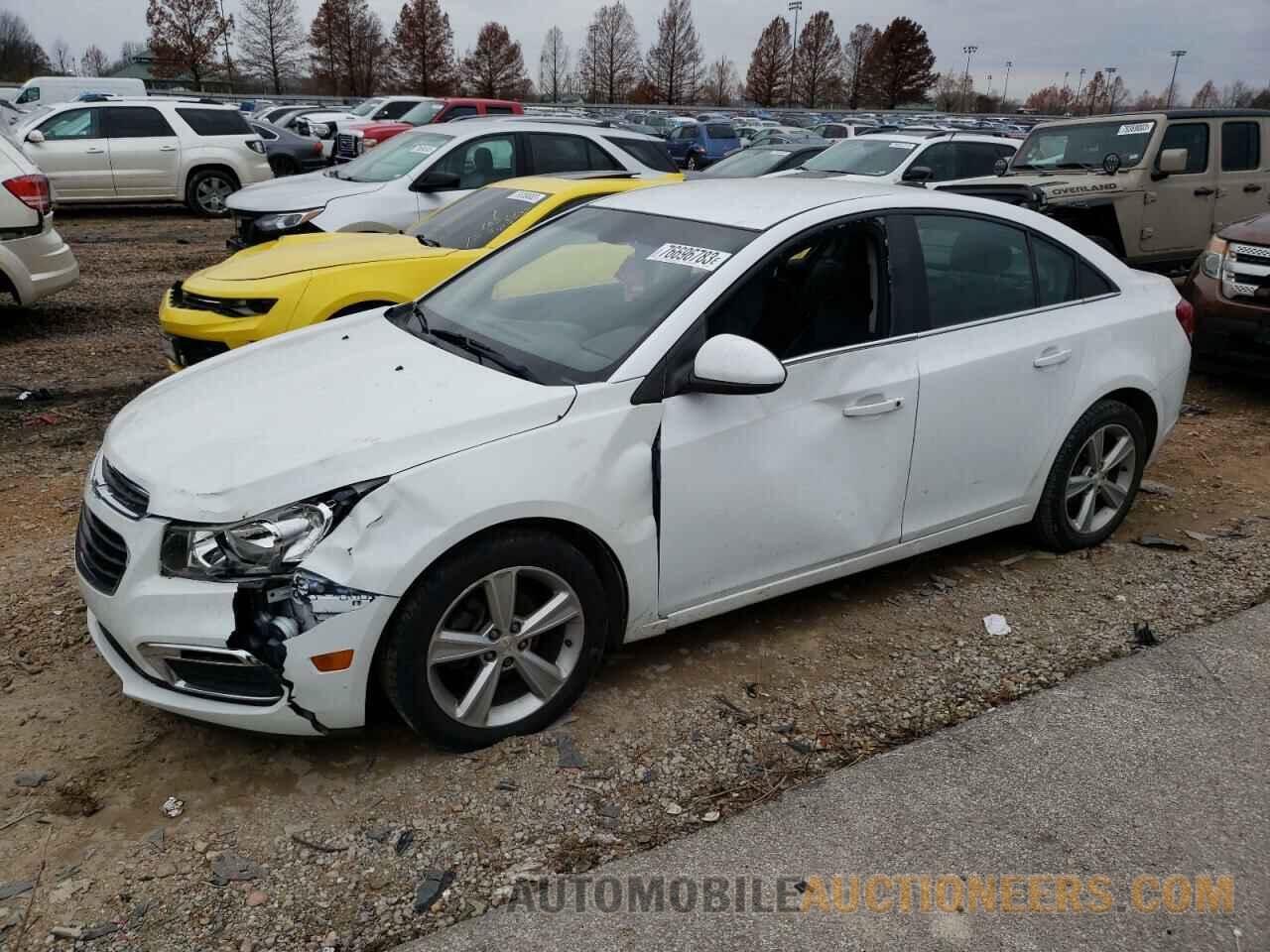 1G1PE5SBXF7155336 CHEVROLET CRUZE 2015