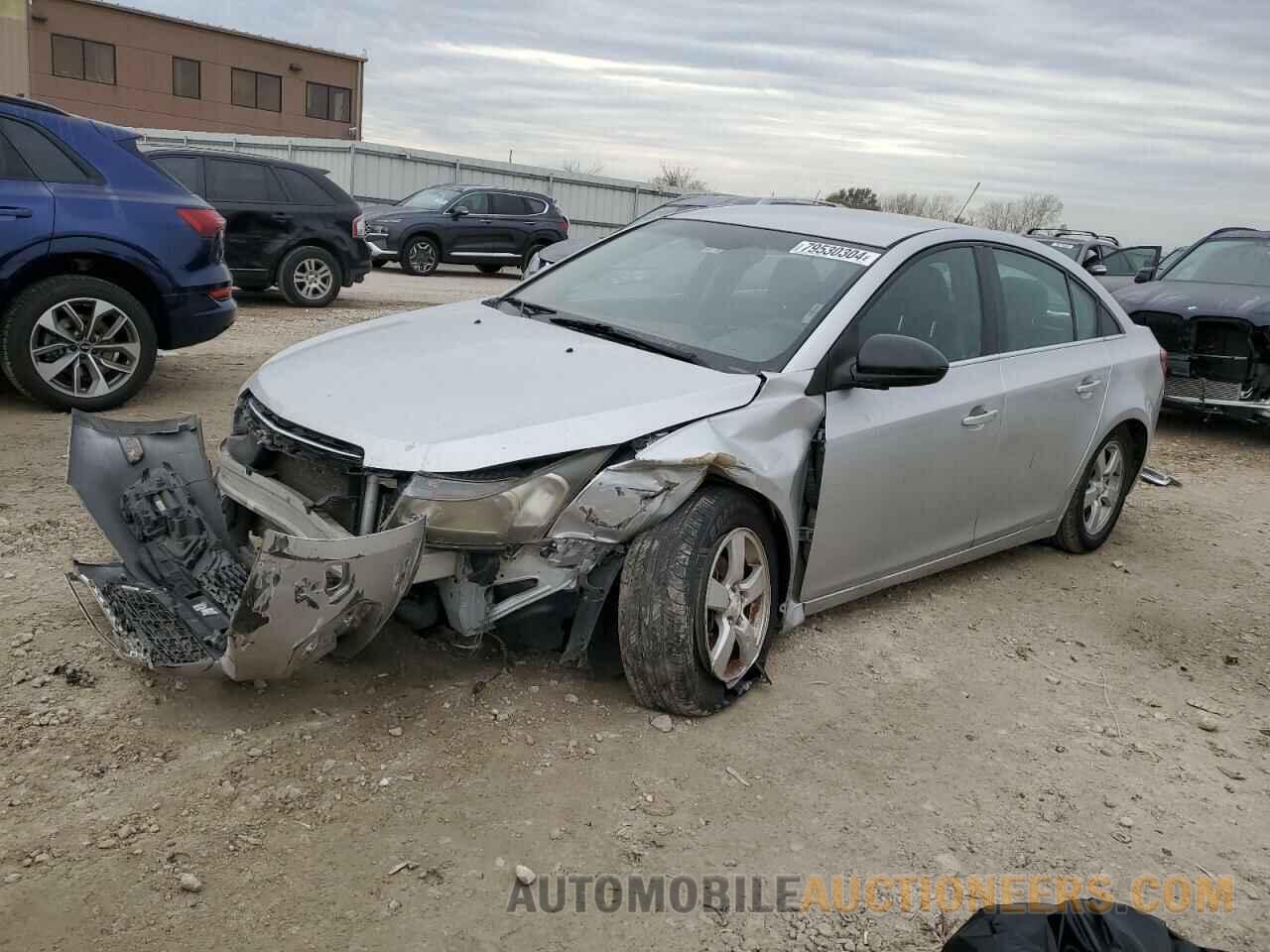 1G1PE5SBXG7106123 CHEVROLET CRUZE 2016