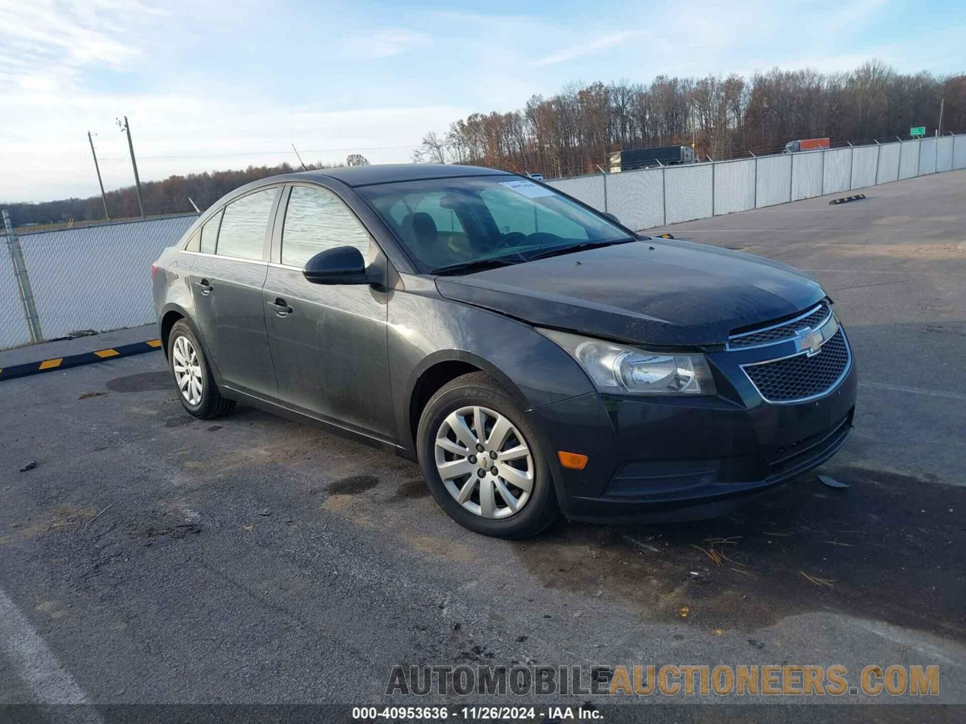 1G1PF5S90B7173929 CHEVROLET CRUZE 2011