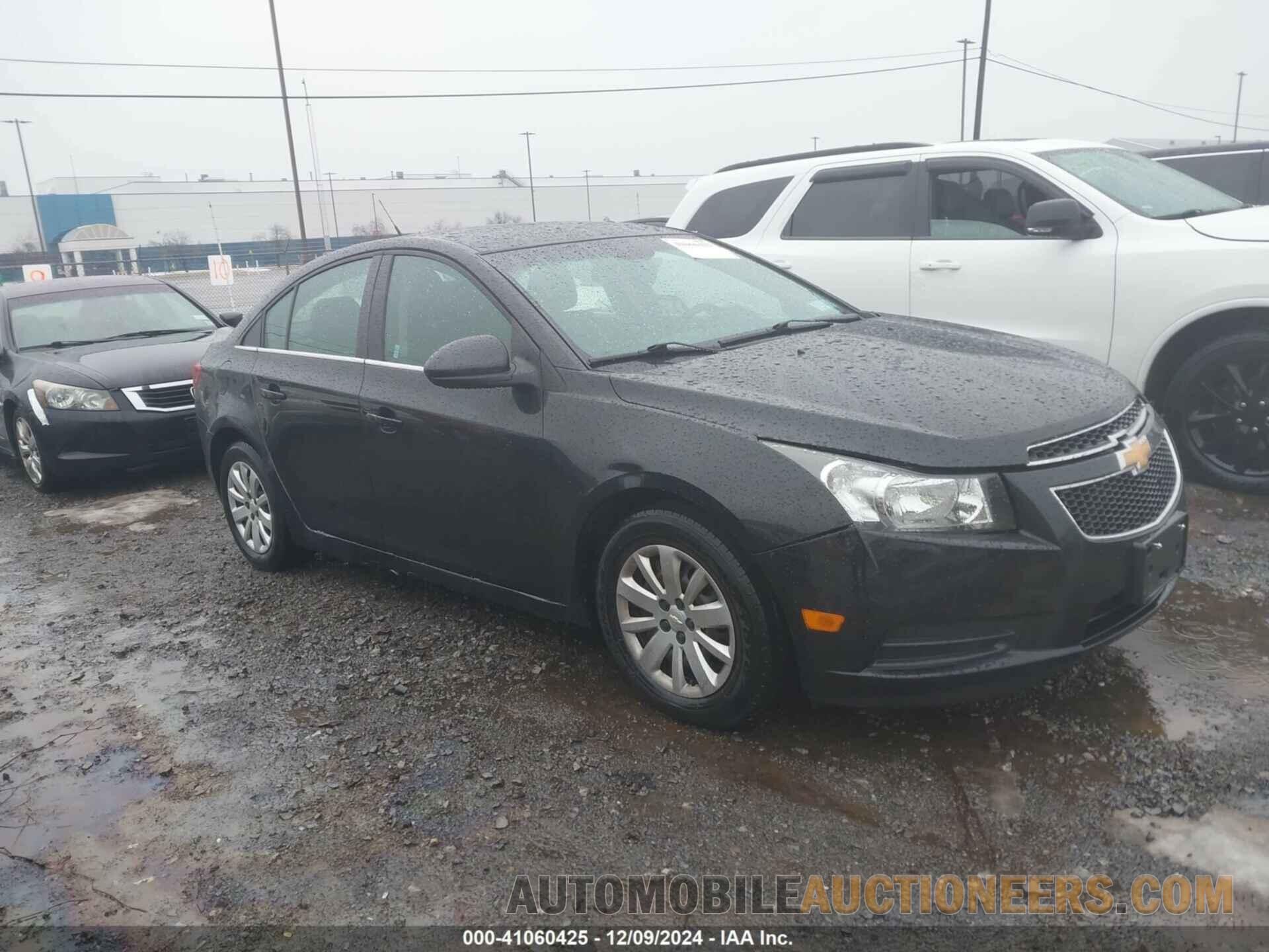 1G1PF5S92B7241003 CHEVROLET CRUZE 2011