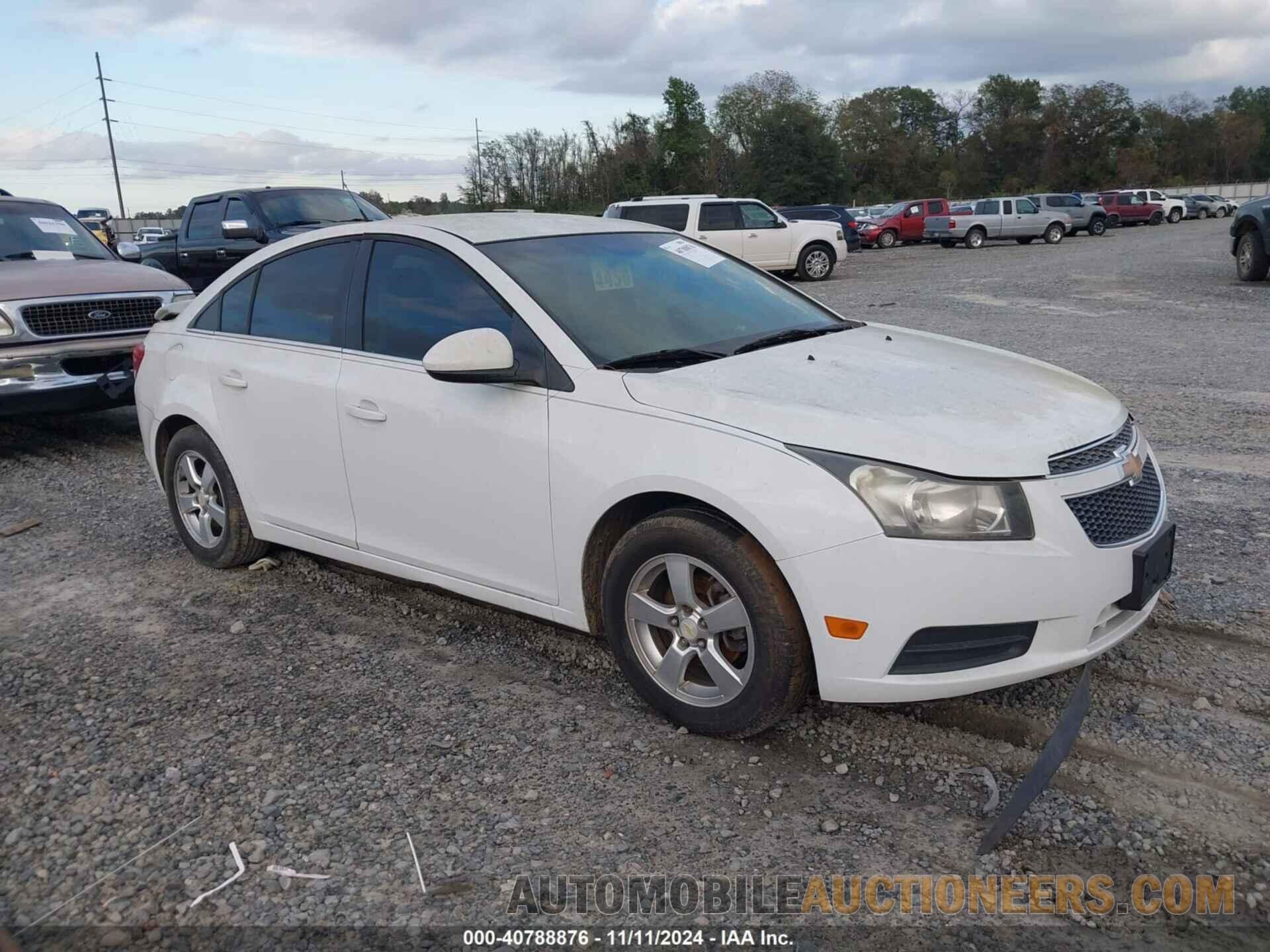 1G1PF5S93B7109383 CHEVROLET CRUZE 2011