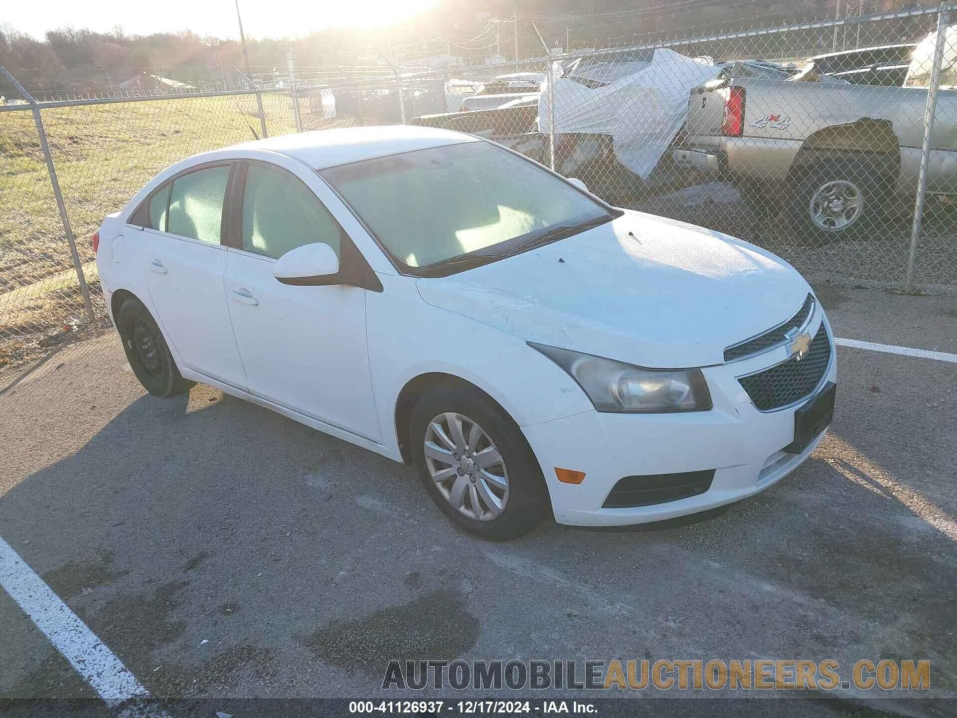 1G1PF5S95B7132888 CHEVROLET CRUZE 2011