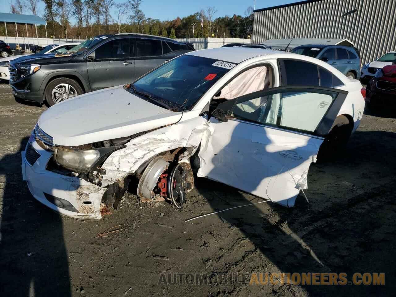 1G1PF5S96B7306757 CHEVROLET CRUZE 2011