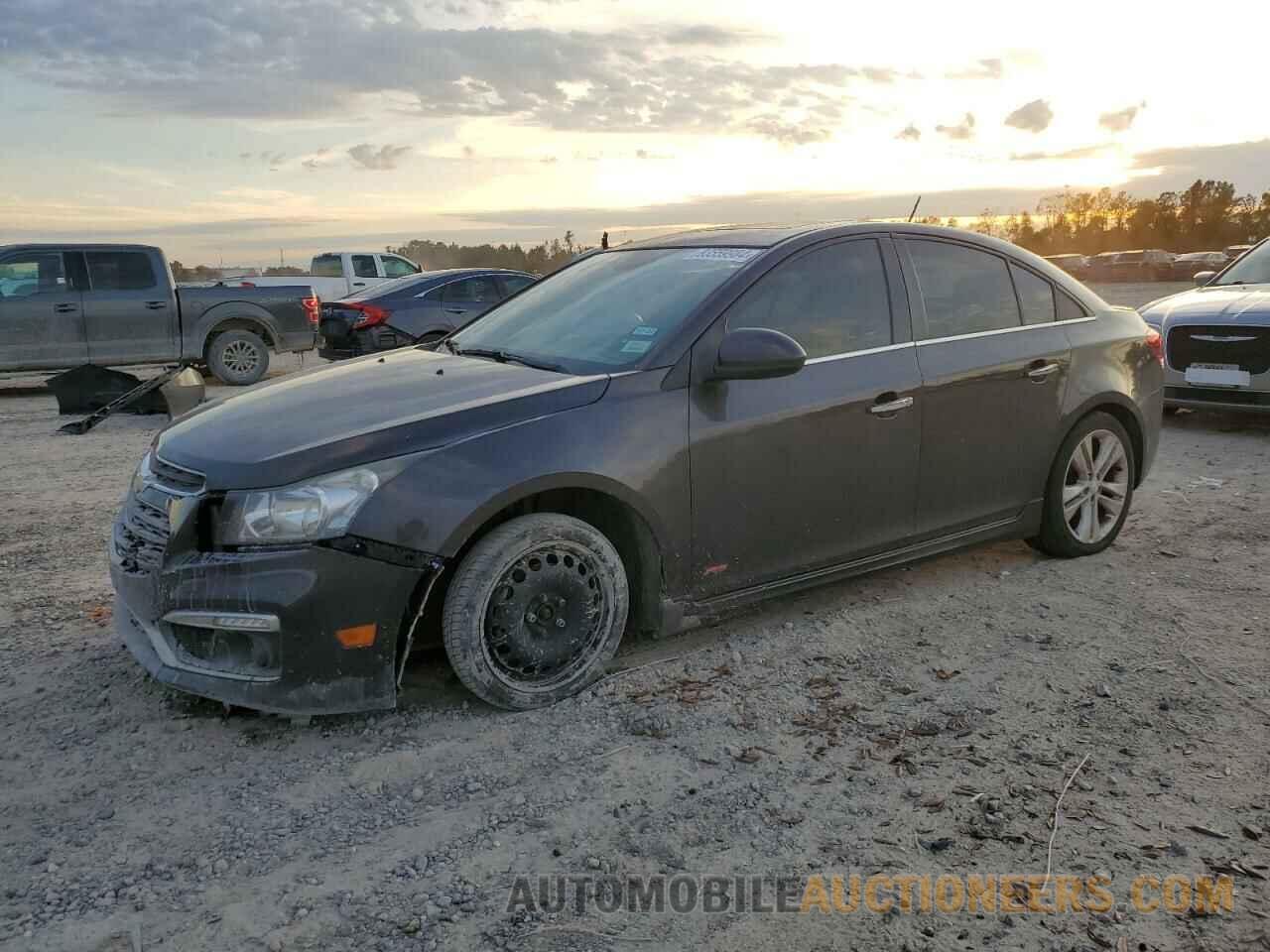 1G1PG5SB1F7129234 CHEVROLET CRUZE 2015