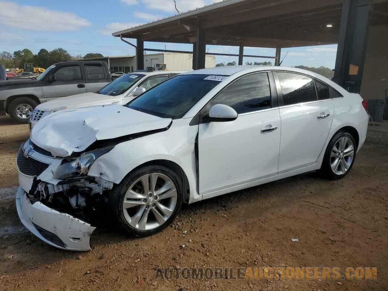 1G1PG5SBXE7244056 CHEVROLET CRUZE 2014