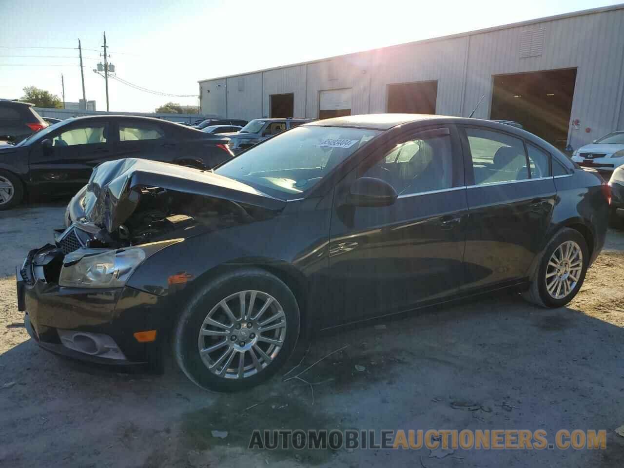 1G1PJ5SB8E7374659 CHEVROLET CRUZE 2014