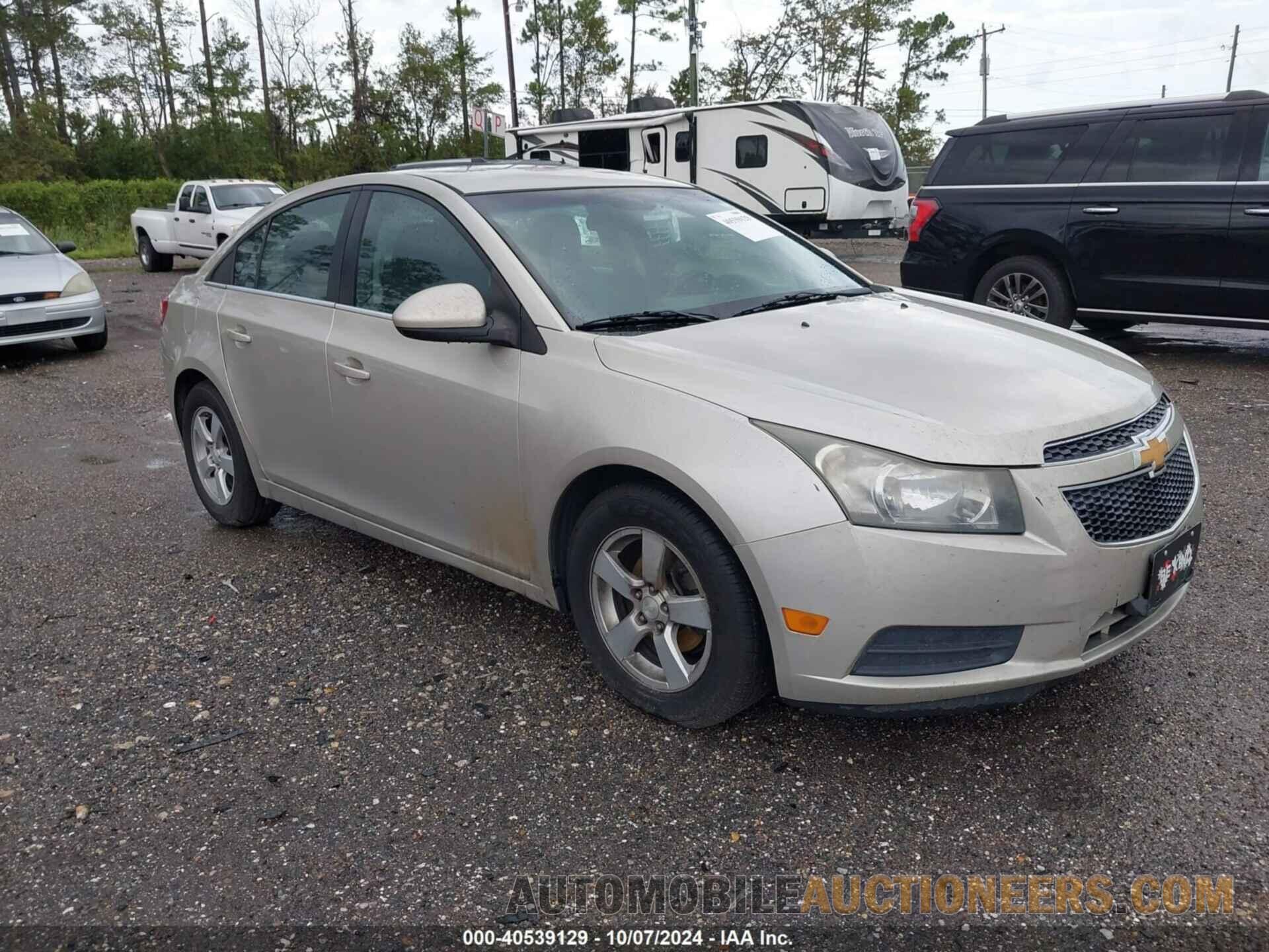 1G1PK5SB8E7407902 CHEVROLET CRUZE 2014