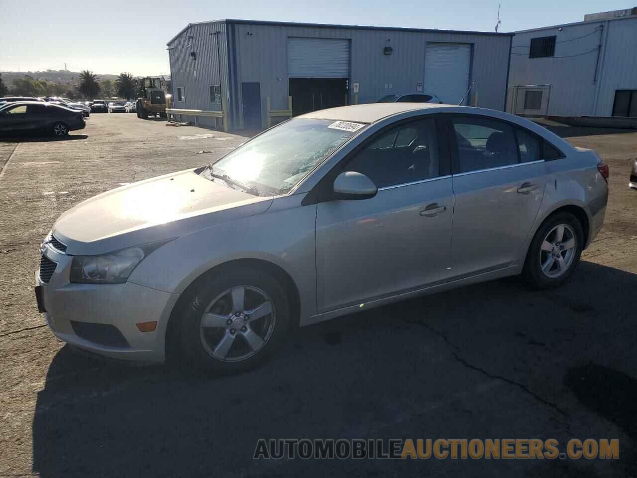 1G1PK5SB9E7164908 CHEVROLET CRUZE 2014