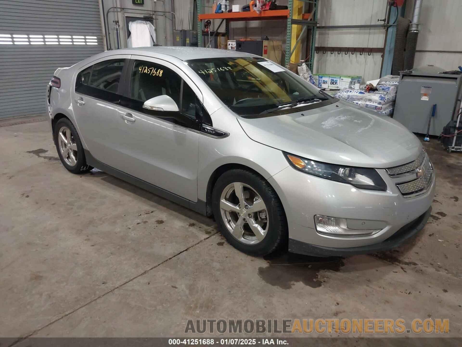 1G1RB6E40DU100008 CHEVROLET VOLT 2013