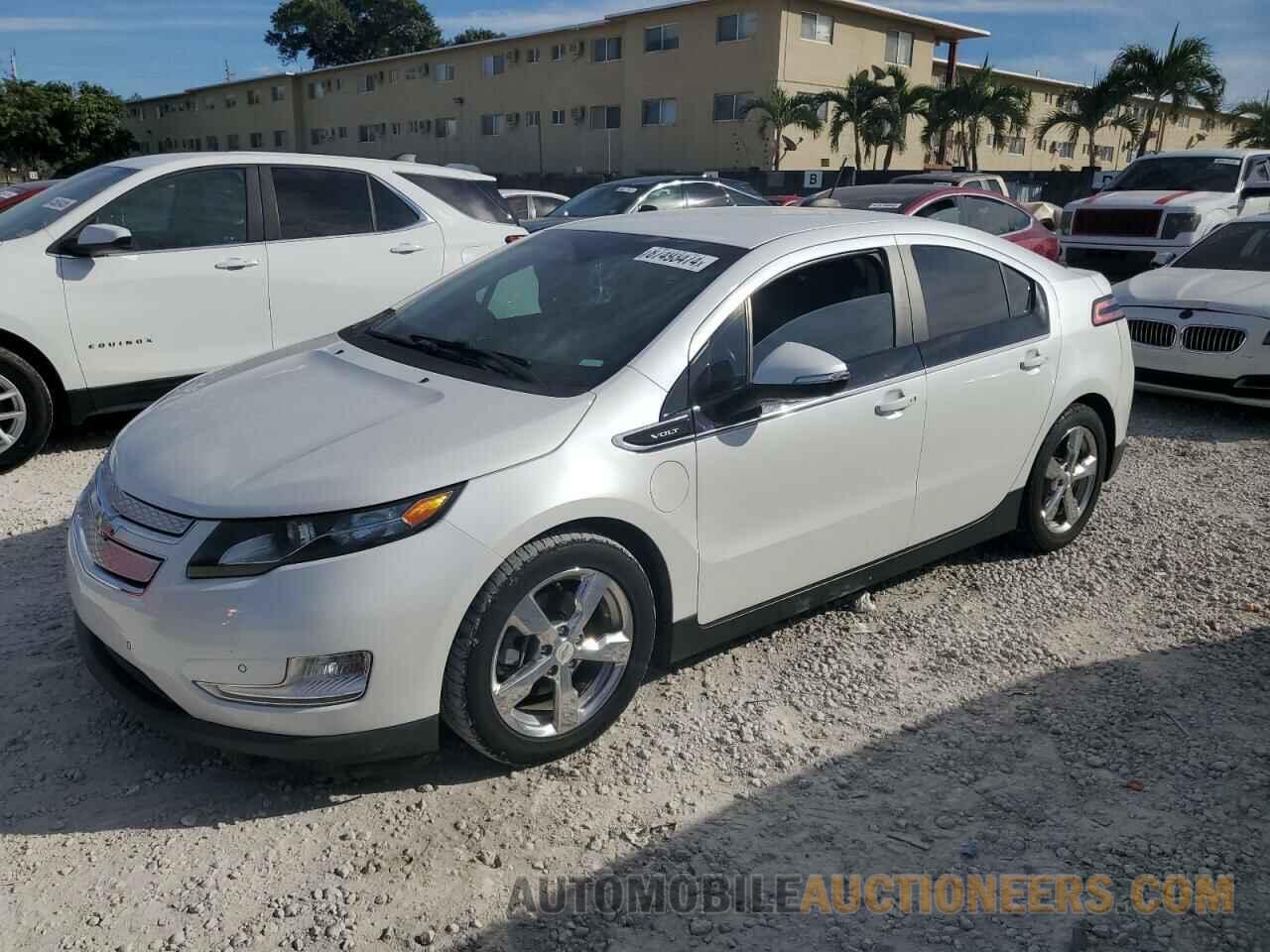 1G1RB6E46FU107046 CHEVROLET VOLT 2015