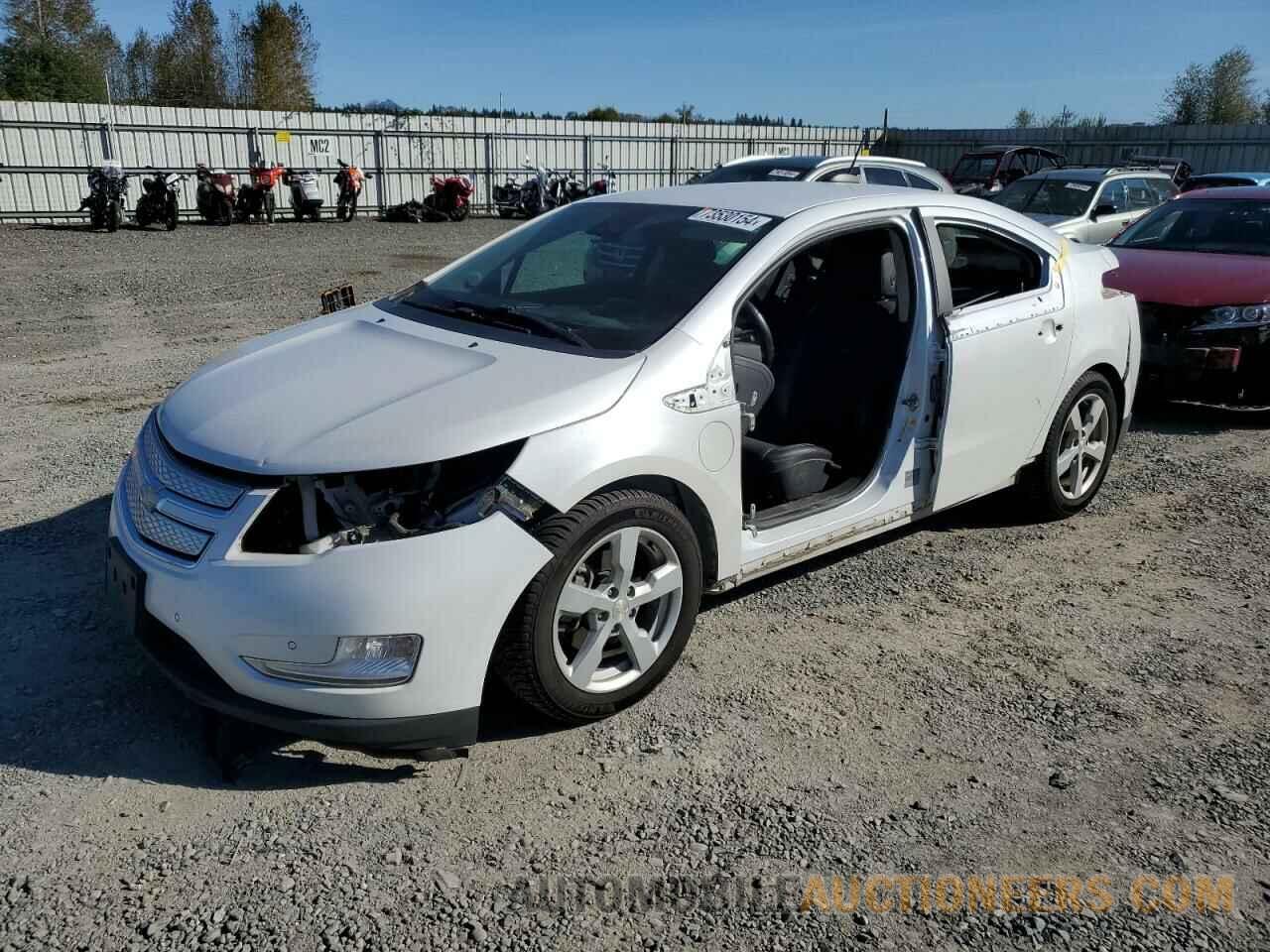 1G1RB6E46FU121951 CHEVROLET VOLT 2015