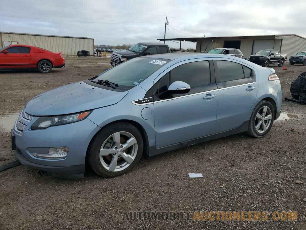 1G1RB6E4XDU145215 CHEVROLET VOLT 2013