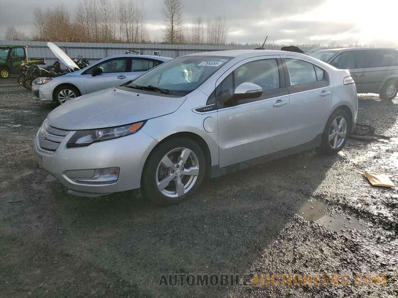 1G1RC6E40FU104074 CHEVROLET VOLT 2015