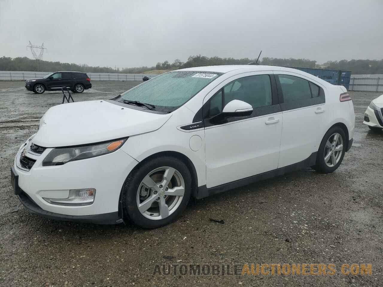 1G1RC6E44FU123680 CHEVROLET VOLT 2015