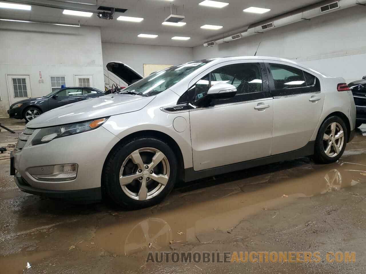 1G1RD6E43BU101810 CHEVROLET VOLT 2011