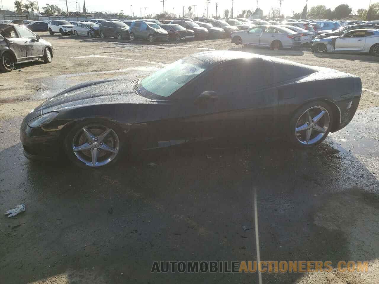 1G1YA2DW7B5105465 CHEVROLET CORVETTE 2011