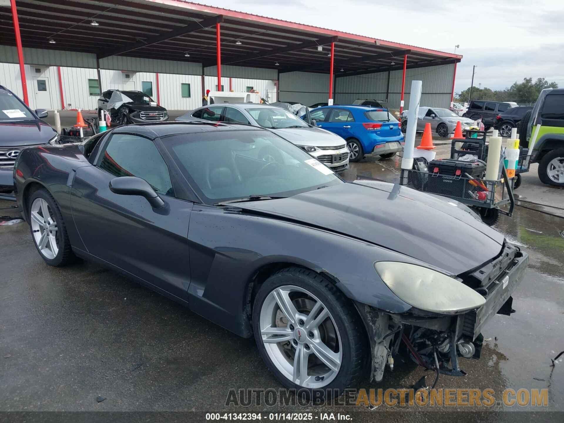 1G1YE2DW2B5102218 CHEVROLET CORVETTE 2011