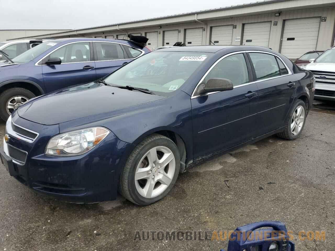 1G1ZA5E18BF232471 CHEVROLET MALIBU 2011