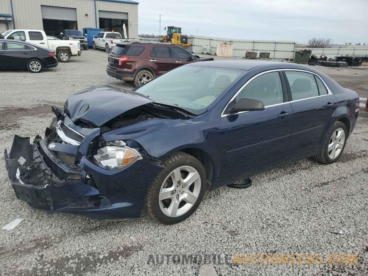 1G1ZB5E17BF365087 CHEVROLET MALIBU 2011