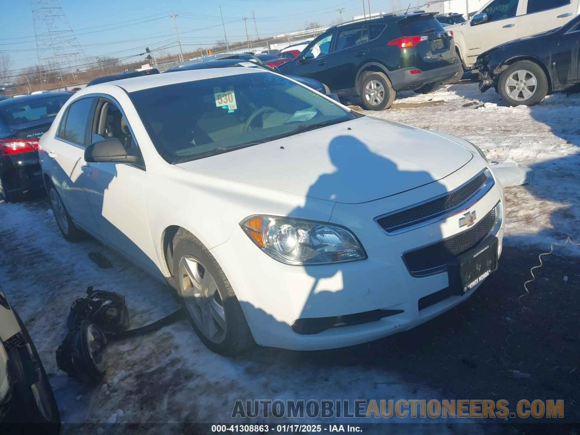 1G1ZB5E18BF331935 CHEVROLET MALIBU 2011