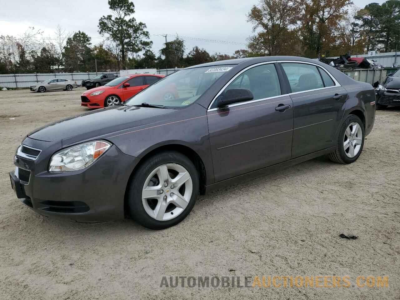 1G1ZB5E19BF160015 CHEVROLET MALIBU 2011