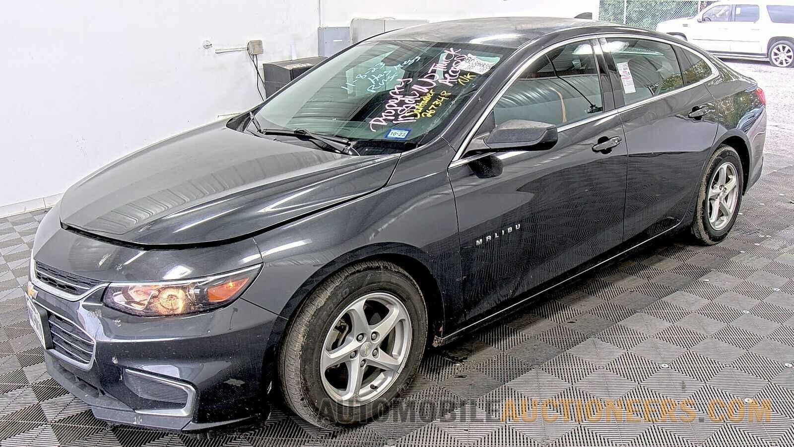 1G1ZB5ST3HF267348 Chevrolet Malibu 2017