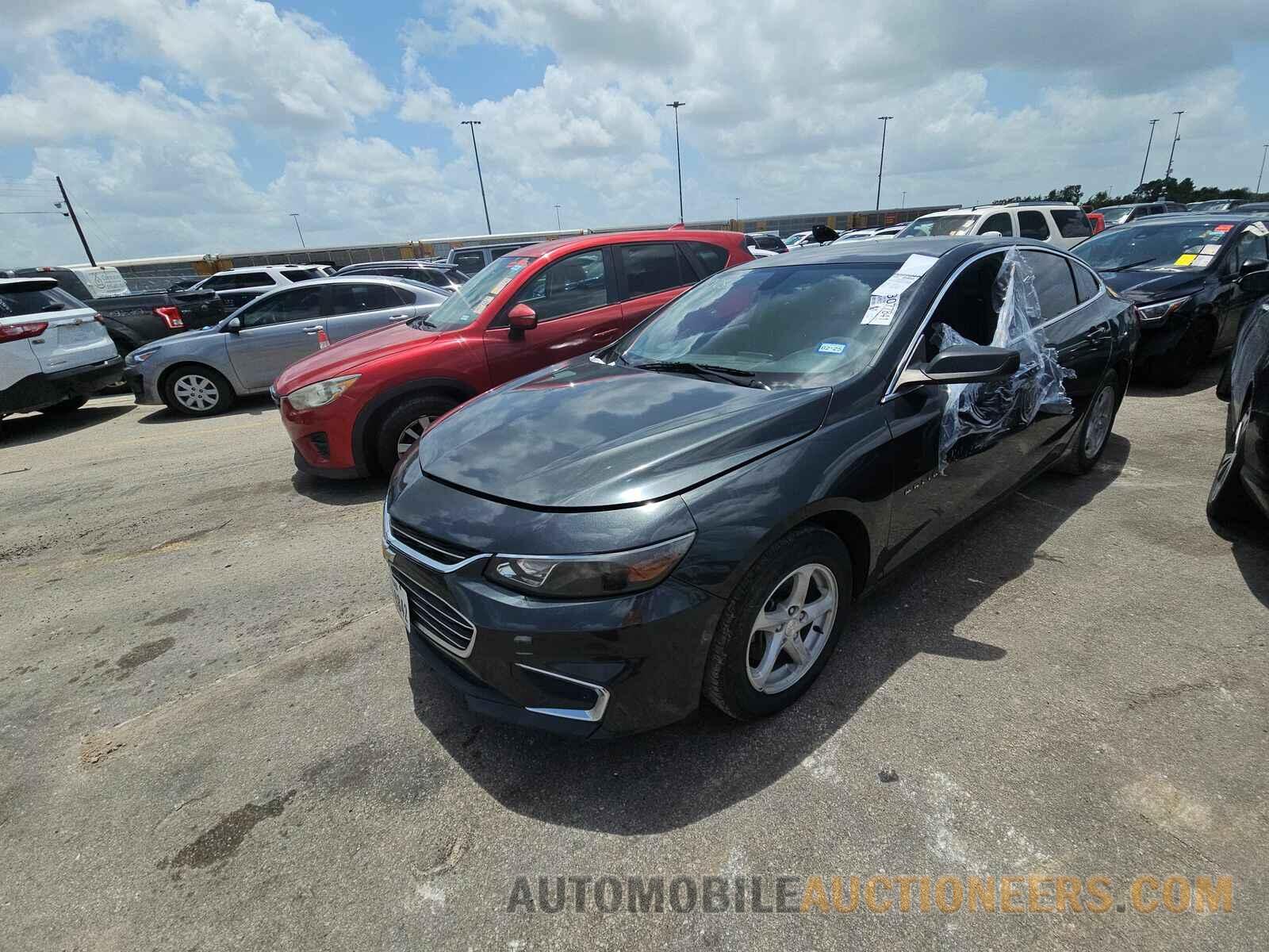 1G1ZB5ST8HF135542 Chevrolet Malibu LS 2017