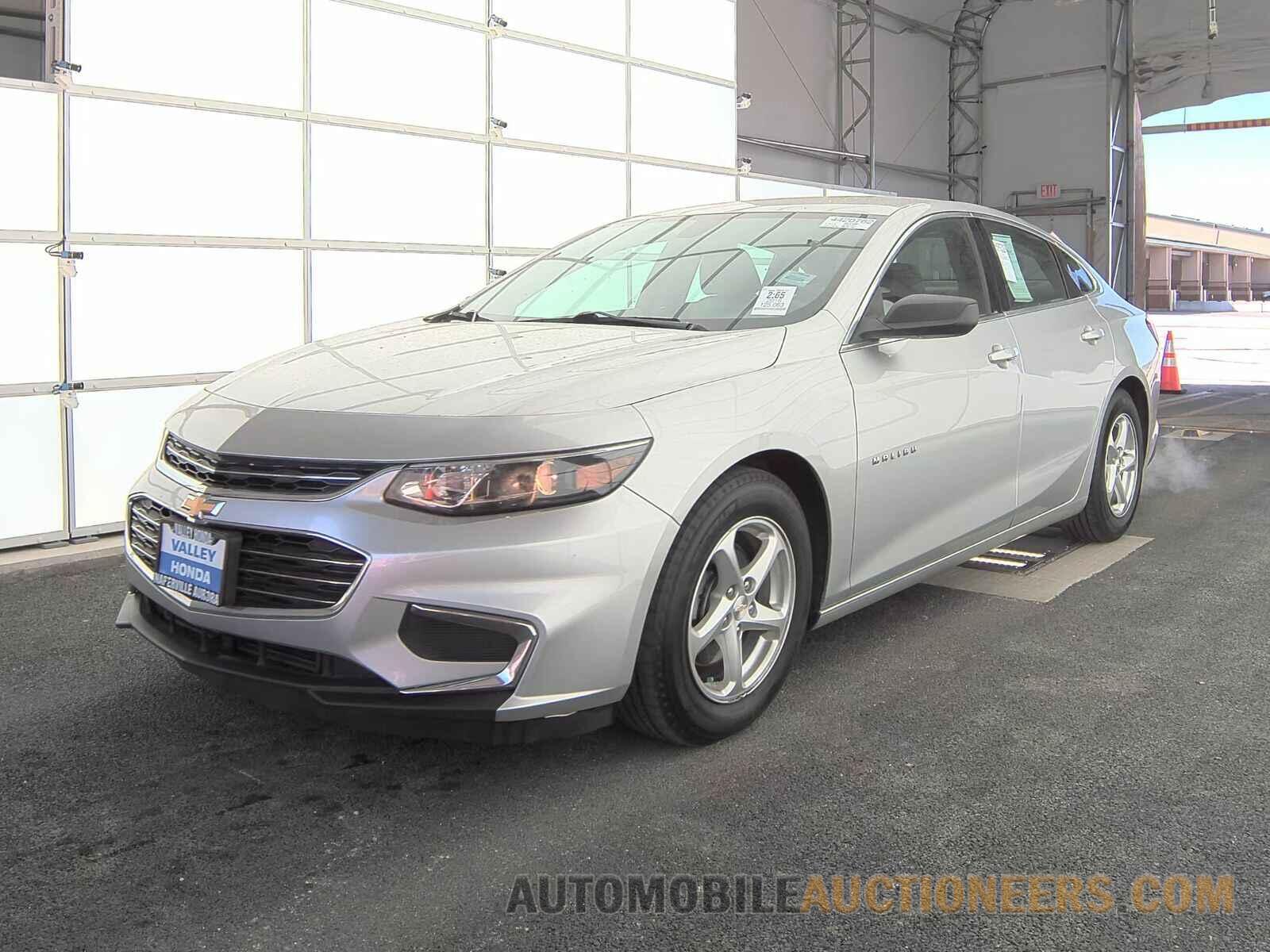 1G1ZB5ST9GF179337 Chevrolet Malibu LS 2016