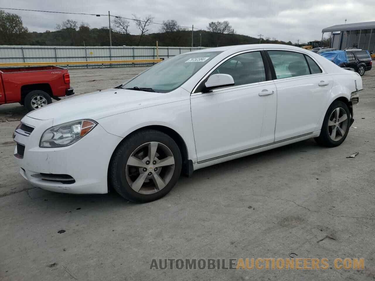 1G1ZC5E15BF320887 CHEVROLET MALIBU 2011