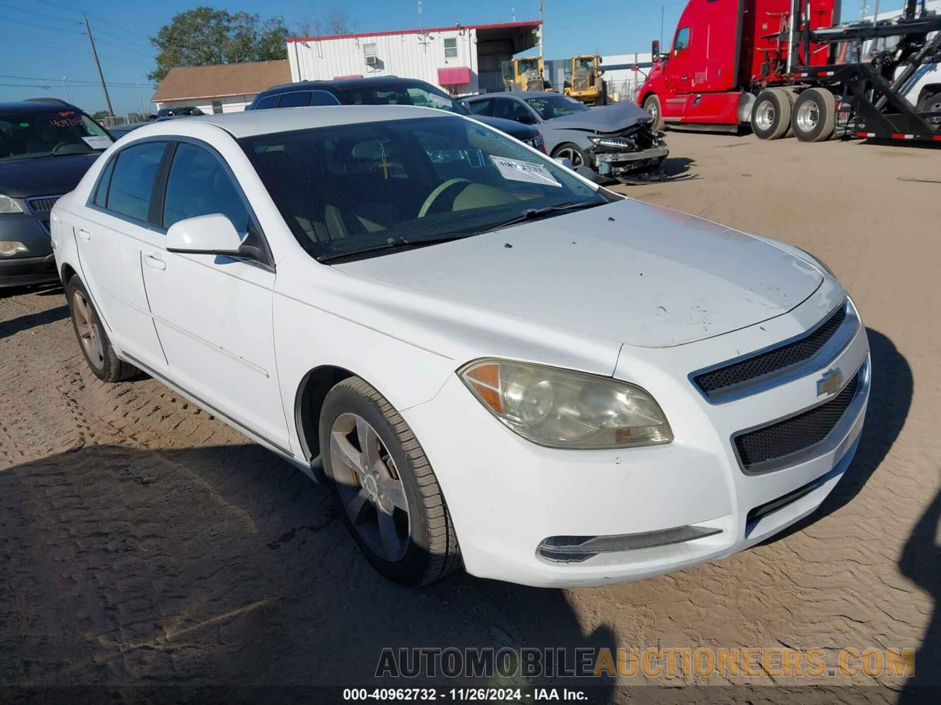 1G1ZC5E18BF258885 CHEVROLET MALIBU 2011