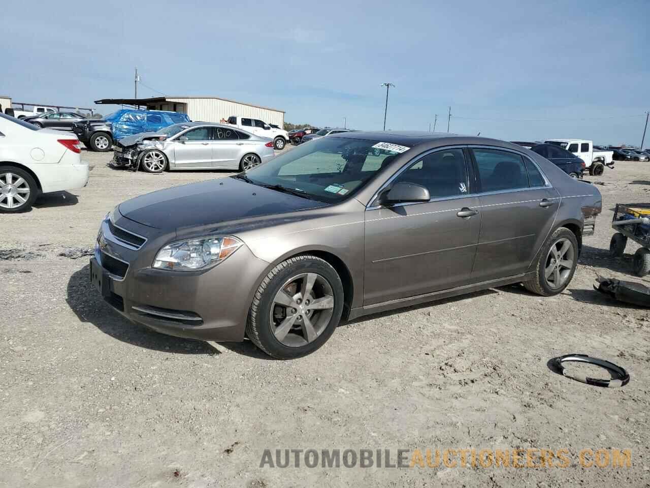 1G1ZC5E18BF277825 CHEVROLET MALIBU 2011