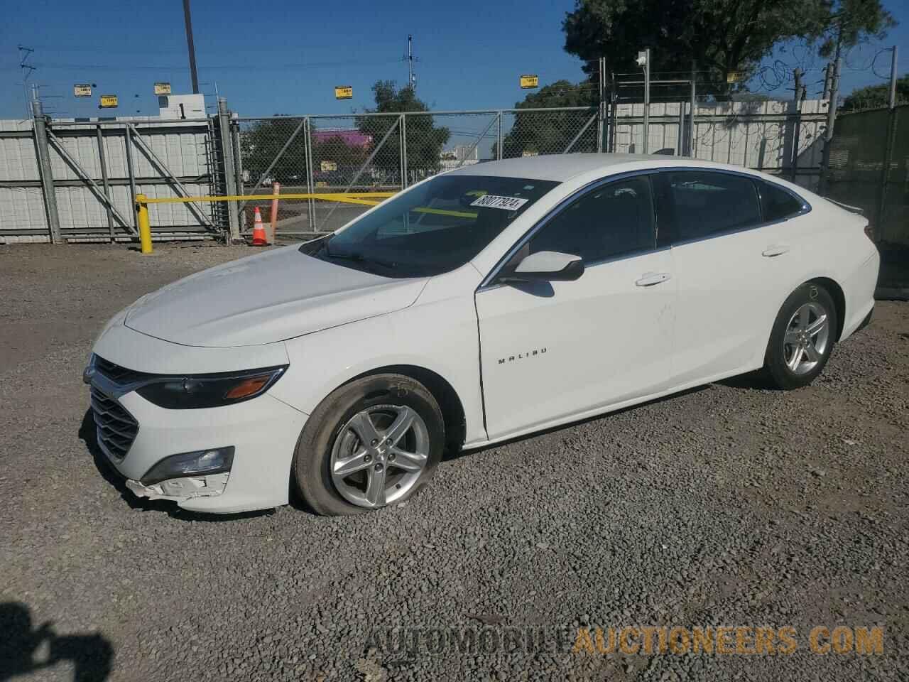 1G1ZC5ST4LF142106 CHEVROLET MALIBU 2020