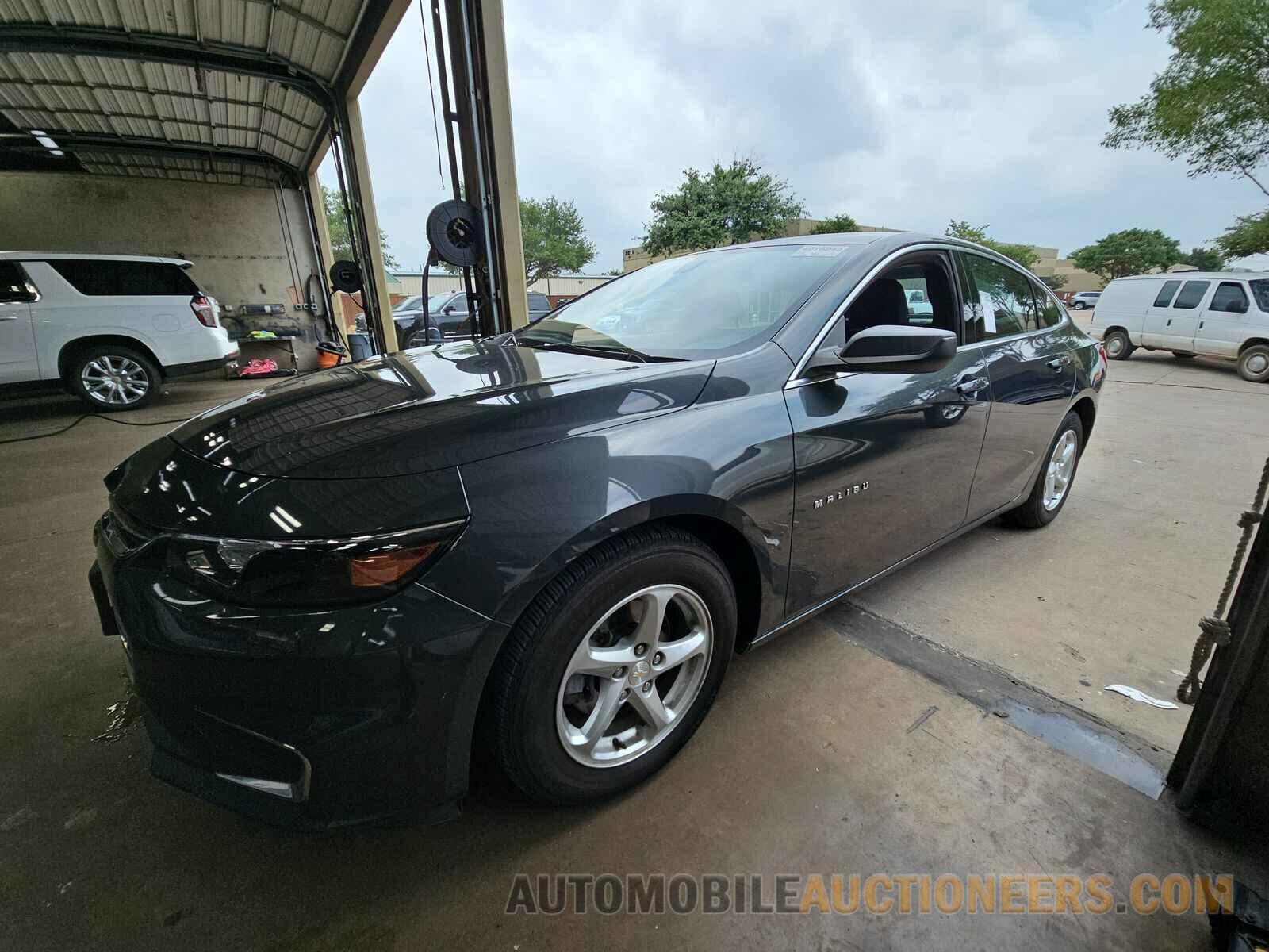 1G1ZC5ST7JF158488 Chevrolet Malibu LS 2018